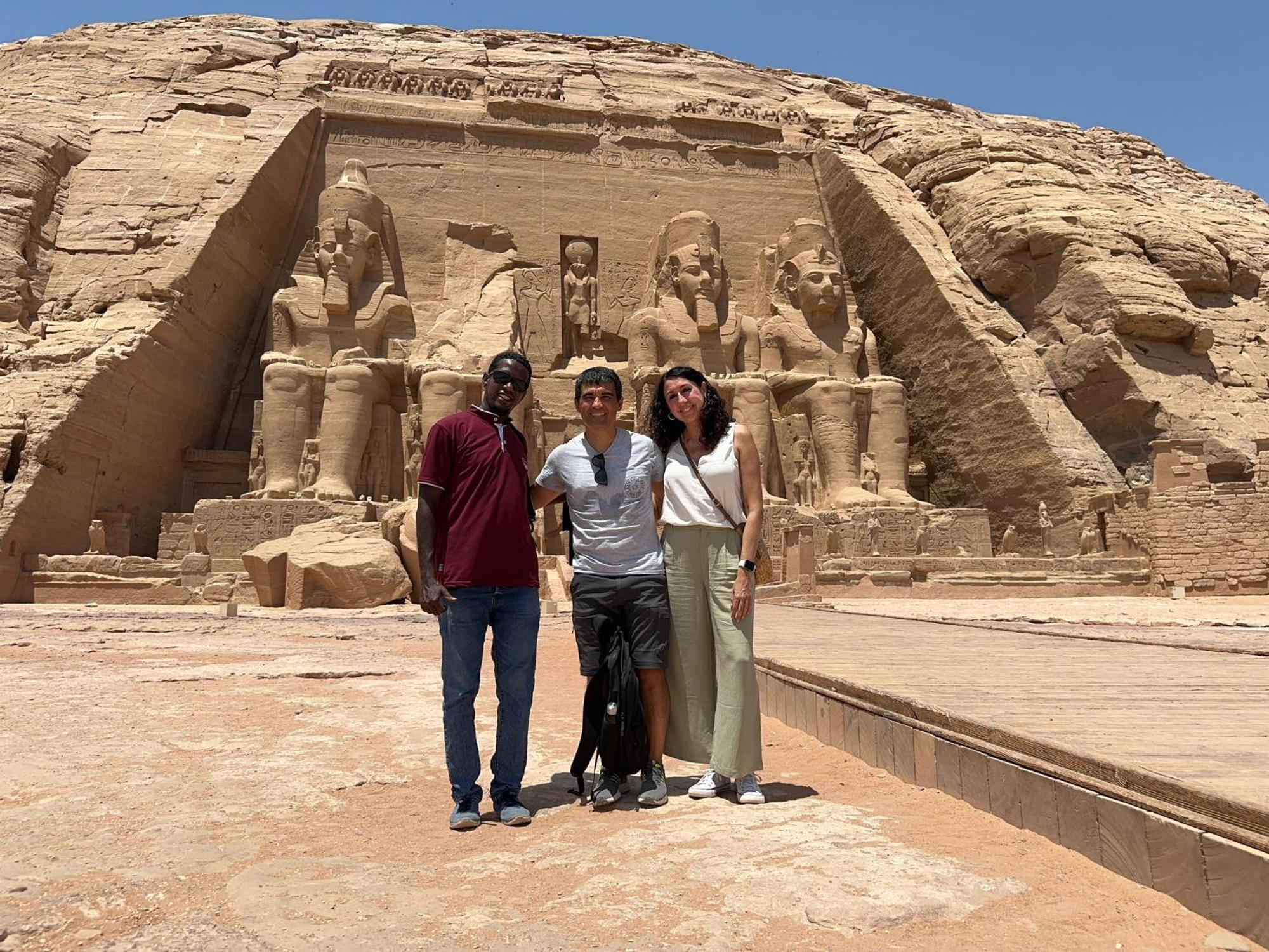 Five Star Nile Cruise From Aswan To Luxor Hotel Екстериор снимка